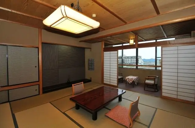 Traditional Oda (Japanese Style, Shisuikan)