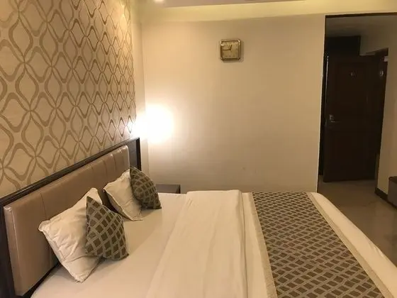 Deluxe Tek Büyük veya İki Ayrı Yataklı Oda, Engellilere Uygun, Şehir Manzaralı