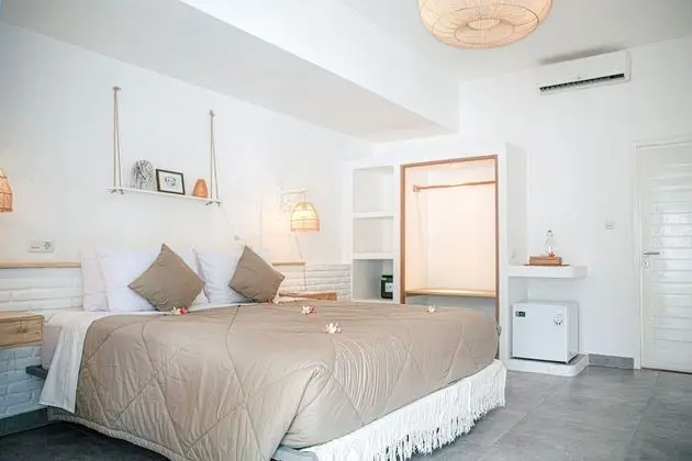 Deluxe Tek Büyük Yataklı Oda