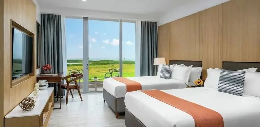 Oda, 2 Çift Kişilik Yatak, Balkon