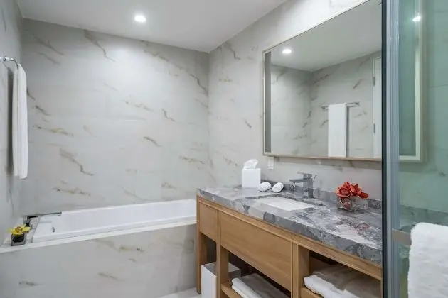 Oda, 2 Çift Kişilik Yatak, Balkon