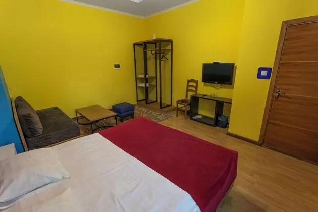 Comfort Tek Büyük Yataklı Oda