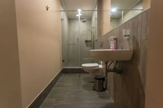 Comfort Tek Büyük Yataklı Oda