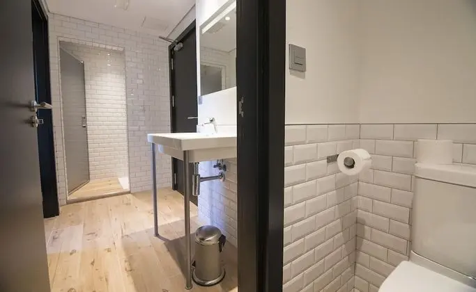 Tek Büyük Yataklı Oda, Özel Banyo