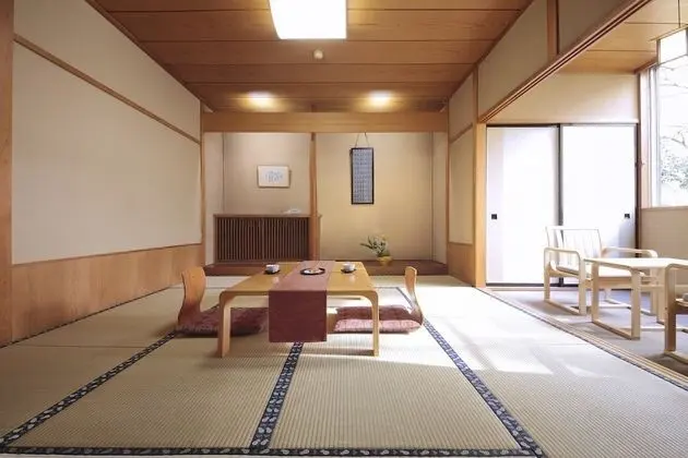 Oda (Japanese Style, 10 tatami mats, North)