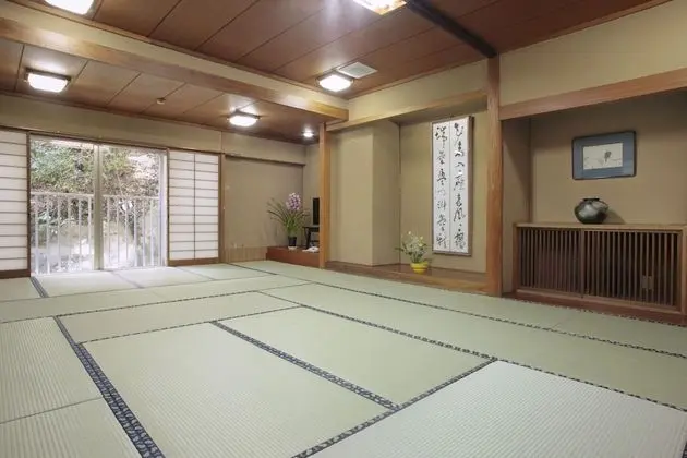 Oda (Japanese Style, 20 Tatami-mats)