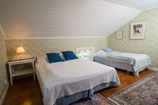 Tek Büyük veya İki Ayrı Yataklı Oda