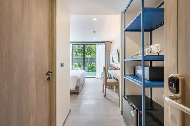 Deluxe Tek Büyük Yataklı Oda, Havuz Kullanımı