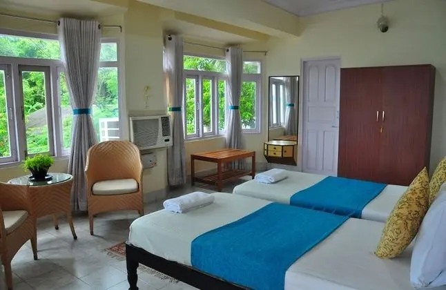 Tek Büyük Yataklı Oda, Özel Banyo, Deniz Manzaralı