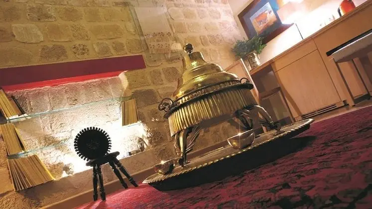 Grand Süit (IRINI)