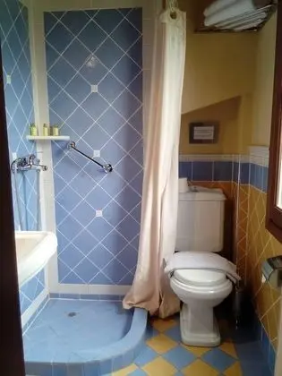 Deluxe Tek Büyük veya İki Ayrı Yataklı Oda