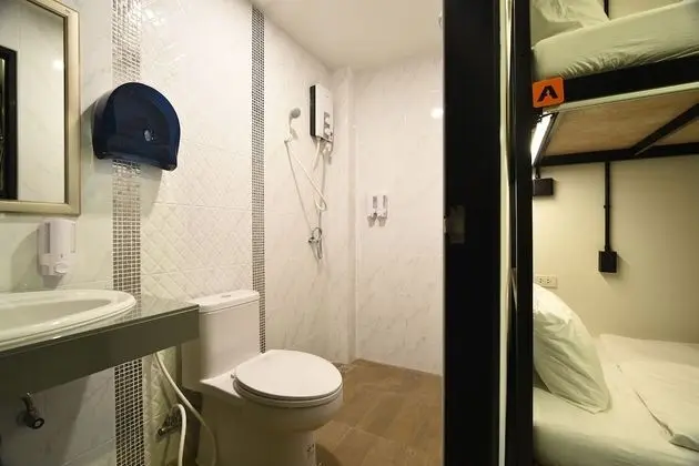 Dorm 6 Female Ensuite
