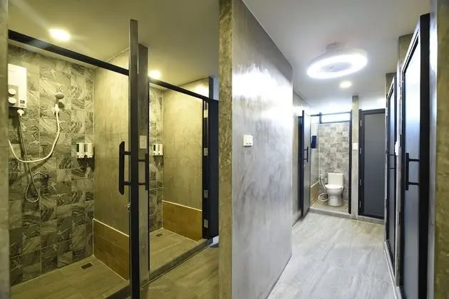 Dorm 6 Shared Bathroom