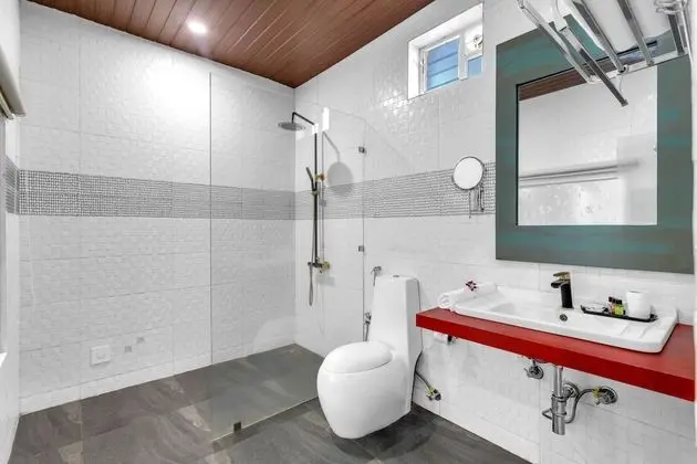 Executive Oda, Balkon