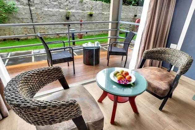 Signature Oda, Balkon