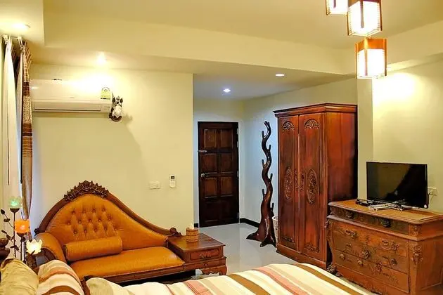 4 Bedroom Pool Villa
