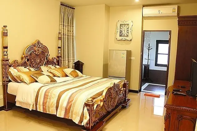 4 Bedroom Pool Villa