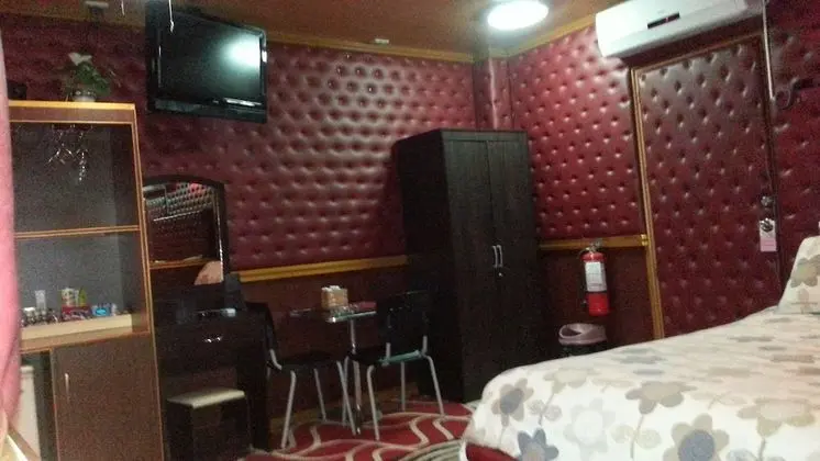 Deluxe Oda, 1 Büyük (Queen) Boy Yatak, Havuz Kenarı
