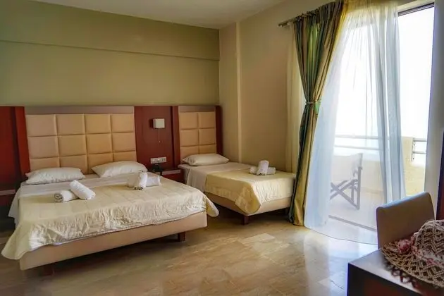 Premium Üç Kişilik Oda, Deniz Manzaralı