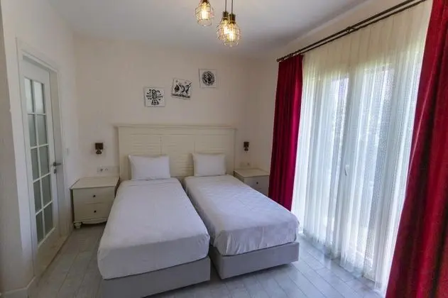 Çift Kişilik, Şehir Manzaralı