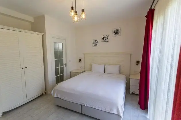 Çift Kişilik, Şehir Manzaralı