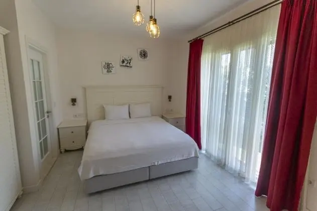 Çift Kişilik, Şehir Manzaralı