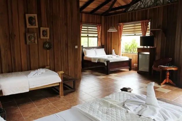 Superior Ecolodge