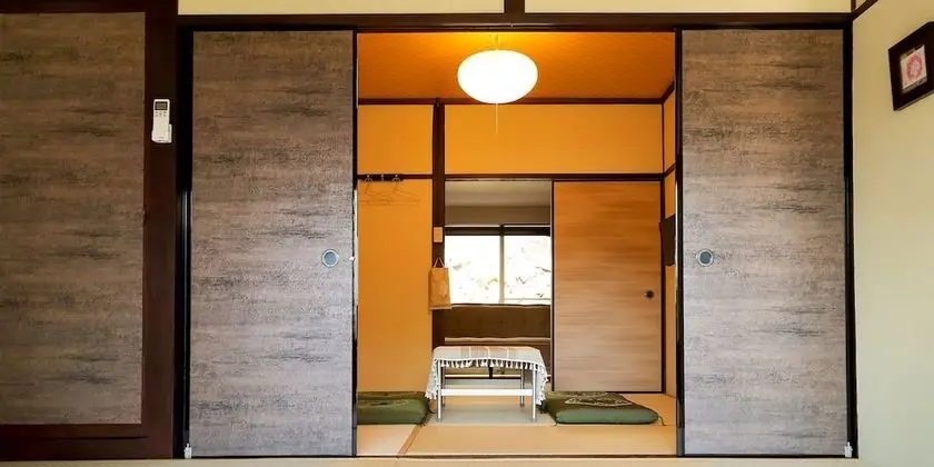 Ev (Entire Guest House)