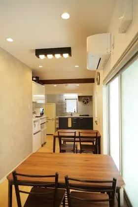 Ev (Entire Guest House)
