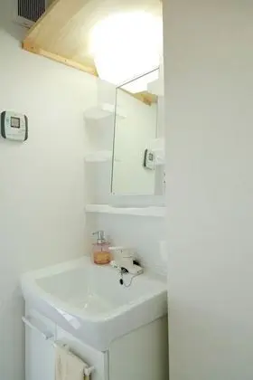 Ev (Entire Guest House)