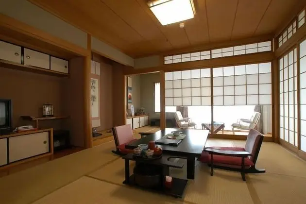 Traditional Oda (Japanese Style)