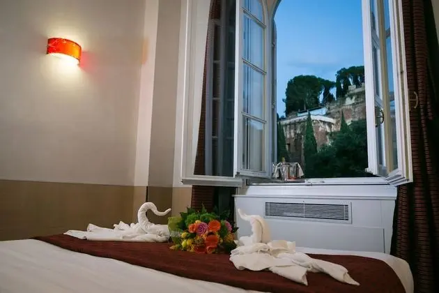 Junior Süit (Palatine Hill View)