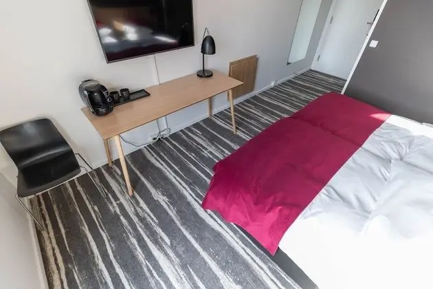 City Tek Büyük Yataklı Oda (CITY/ATRIUM)