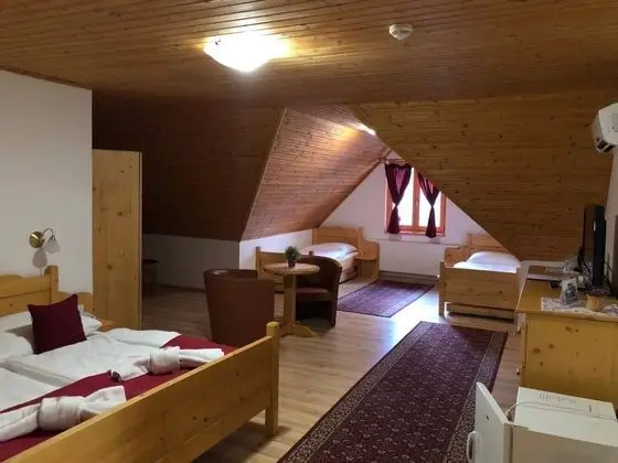 Classic Dört Kişilik Oda
