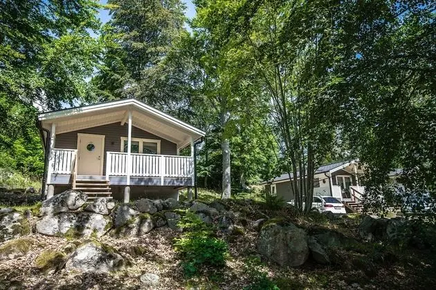 Kulübe, Özel Banyo (Kolle)