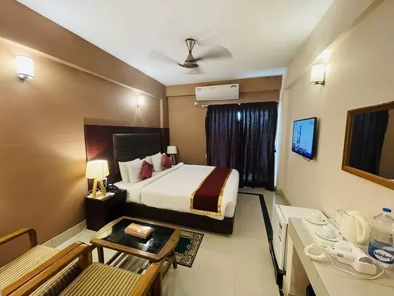 Deluxe Tek Büyük Yataklı Oda, 1 Yatak Odası, Deniz Manzaralı