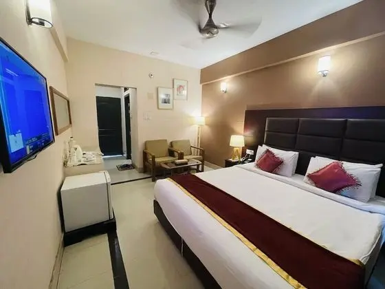 Deluxe Tek Büyük Yataklı Oda, 1 Yatak Odası, Deniz Manzaralı