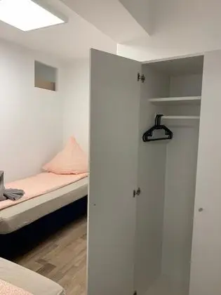 İki Ayrı Yataklı Oda, Ortak Banyo (1, incl. 15 EUR Cleaning Fee)