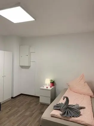 İki Ayrı Yataklı Oda, Ortak Banyo (1, incl. 15 EUR Cleaning Fee)