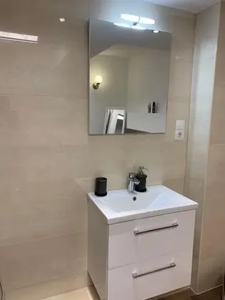 İki Ayrı Yataklı Oda, Ortak Banyo (2, incl. 15 EUR Cleaning Fee)