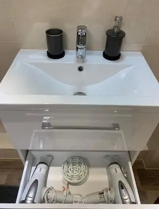 İki Ayrı Yataklı Oda, Ortak Banyo (2, incl. 15 EUR Cleaning Fee)