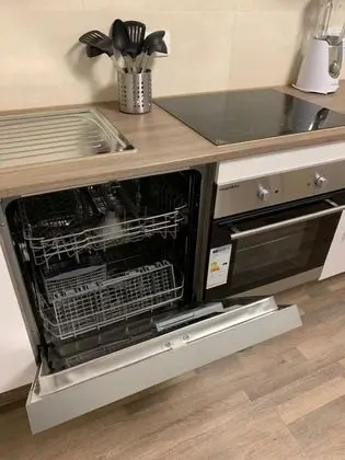 İki Ayrı Yataklı Oda, Ortak Banyo (2, incl. 15 EUR Cleaning Fee)