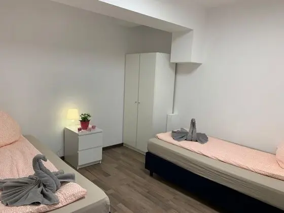 İki Ayrı Yataklı Oda, Ortak Banyo (3, incl. 15 EUR Cleaning Fee)
