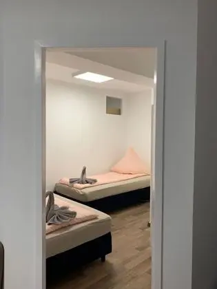 İki Ayrı Yataklı Oda, Ortak Banyo (3, incl. 15 EUR Cleaning Fee)