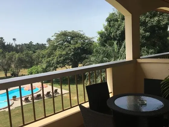 Superior Apart Daire, 1 Yatak Odası, Havuz Manzaralı, Havuz Kenarı