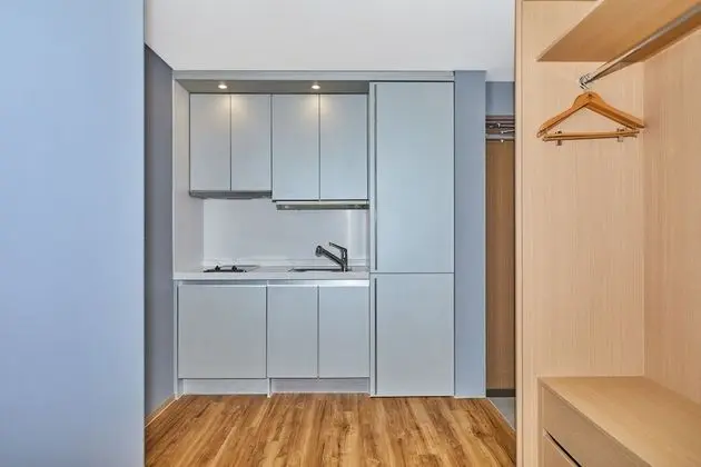 Deluxe Super Twin Room (Half Ocean View)