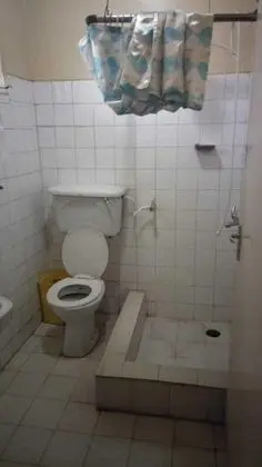 Üç Kişilik Oda