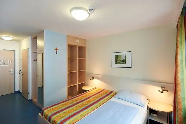 Deluxe Tek Kişilik Oda, Avlu Manzaralı