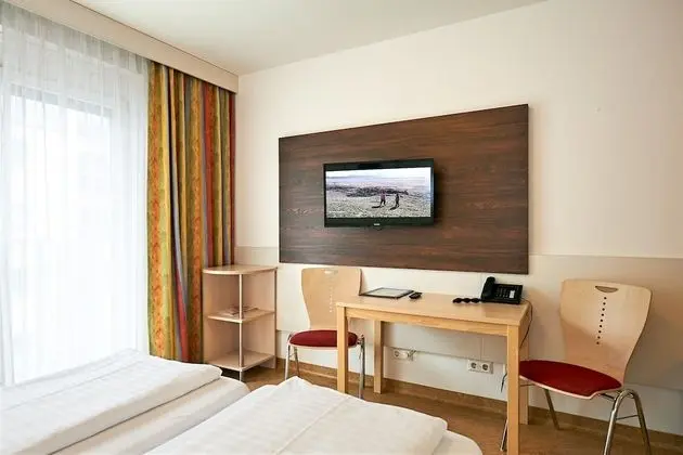 Deluxe Tek Kişilik Oda, Avlu Manzaralı
