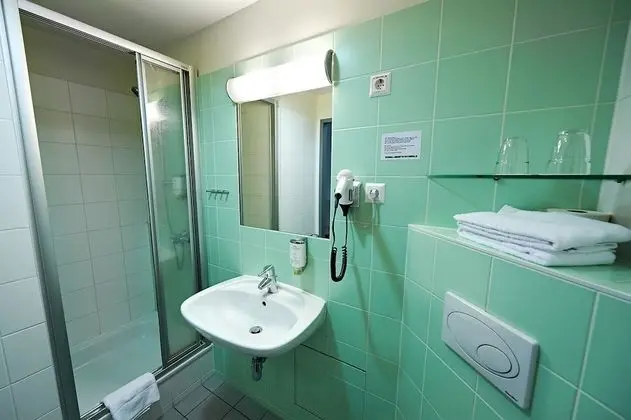 Standard Tek Büyük Yataklı Oda, Şehir Manzaralı